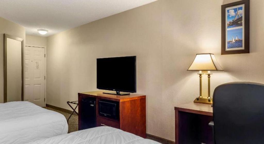 Comfort Inn Foxboro - Mansfield Foxborough Exterior photo